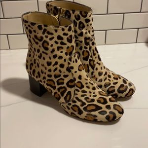 Jcrew calf hair leopard print booties size 6